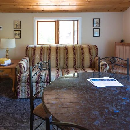 Mattawa River Resort מראה חיצוני תמונה
